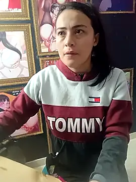 Paige Turner  online show from 11.27.25