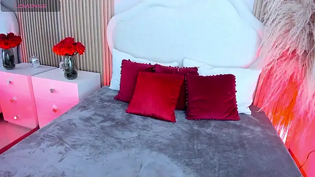 Vera Gold  online show from 01.08.26