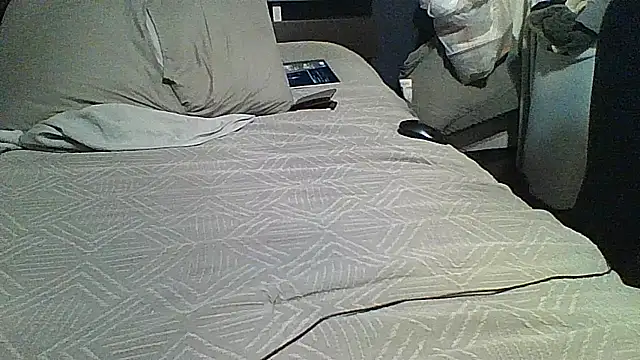 xxxenzo1 online show from 09.09.25