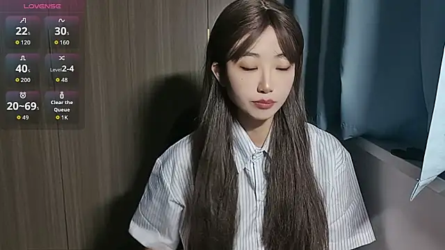 Yyoo-99 online show from 11.29.25