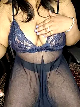 Curvy Pooja online show from 03.26.26