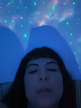 lolamuamua online show from 11.28.25