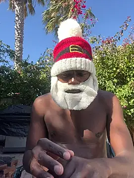 Snapshot of youngman7 chatting on 12.19.25 youngman7 online show from 12.19.25