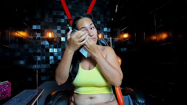 AzumiWalker online show from 03.04.26