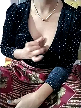 RASHMI SHARMA9 online show from 01.07.26