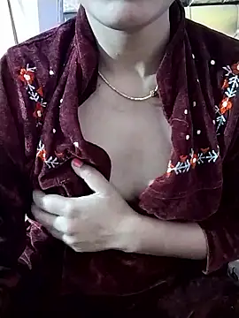 RASHMI SHARMA9 online show from 01.17.26