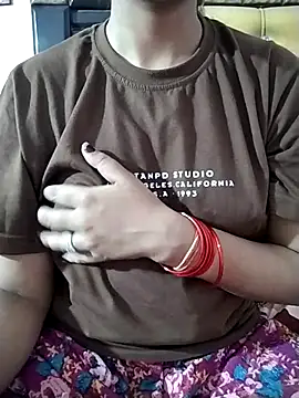 RASHMI SHARMA9 online show from 04.05.26