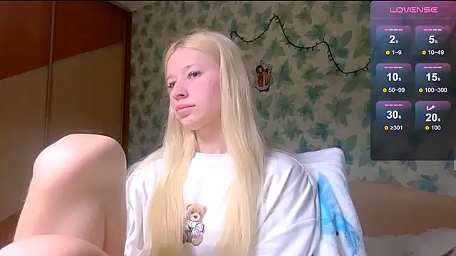 Barbie Blondie online show from 03.30.26