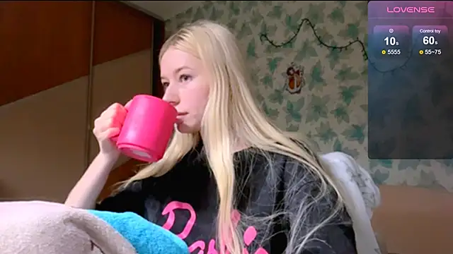 Barbie Blondie online show from 04.13.26