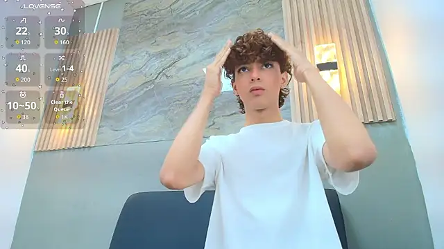 Snapshot of CRISS_ALLEN1 chatting on 02.15.26 CRISS ALLEN1 online show from 02.15.26