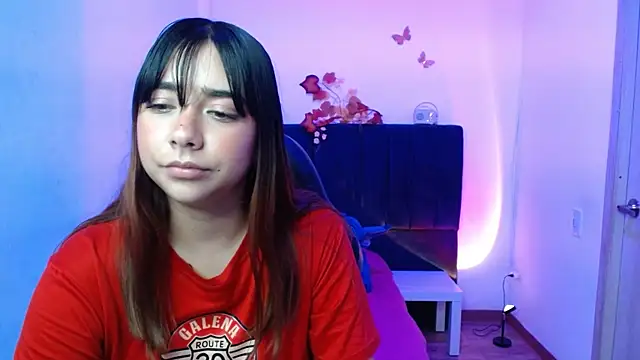 Snapshot of CherryBloom__ chatting on 12.17.25 CherryBloom online show from 12.17.25