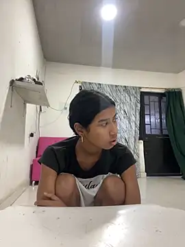 KattyAndDorian online show from 11.28.25