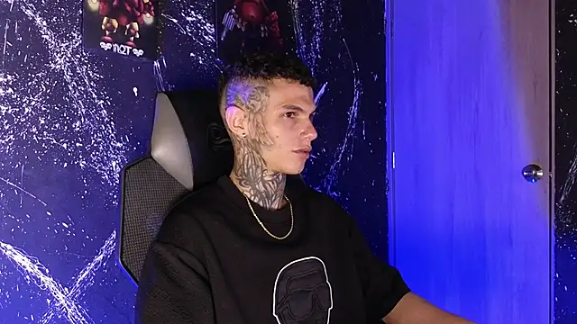 Paulo 527 online show from 12.04.25