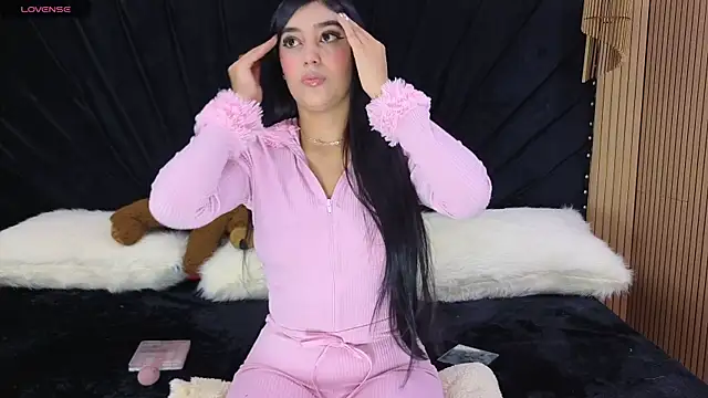 Venus Horney online show from 03.27.26