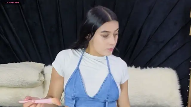 Venus Horney online show from 03.30.26