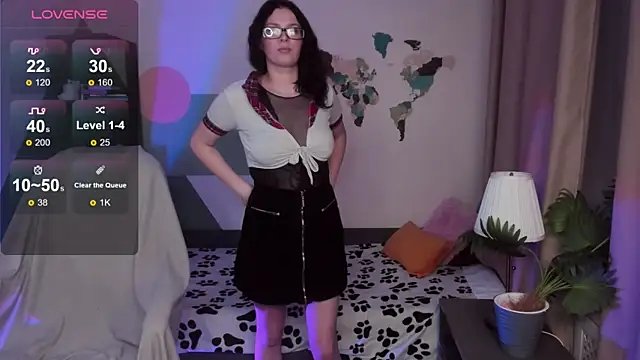 Lisa Nerdy online show from 11.29.25