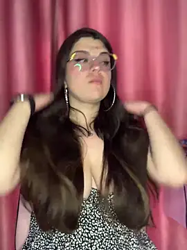 Scarletts Boobs online show from 11.30.25