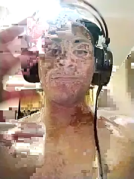 Snapshot of NicoAlPriv chatting on 11.26.25 NicoAlPriv online show from 11.26.25