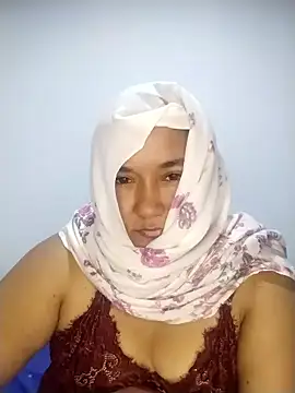 Fatima Fabir online show from 12.02.25