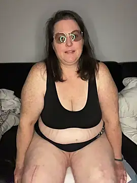 bea french curvy online show from 03.05.26