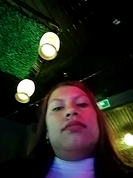 daphne-glow online show from 11.29.25