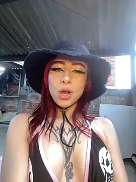 Ravenkittyy online show from 11.27.25