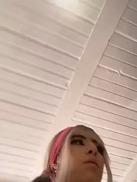 Ravenkittyy online show from 11.29.25