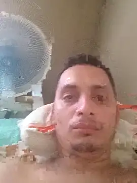 Snapshot of Palitodhd chatting on 12.15.25 Palitodhd online show from 12.15.25