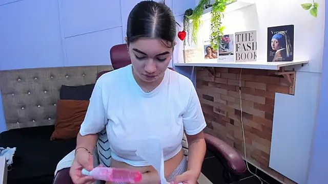 lourenfox online show from 11.28.25