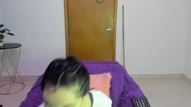 Honney 19 online show from 01.17.26