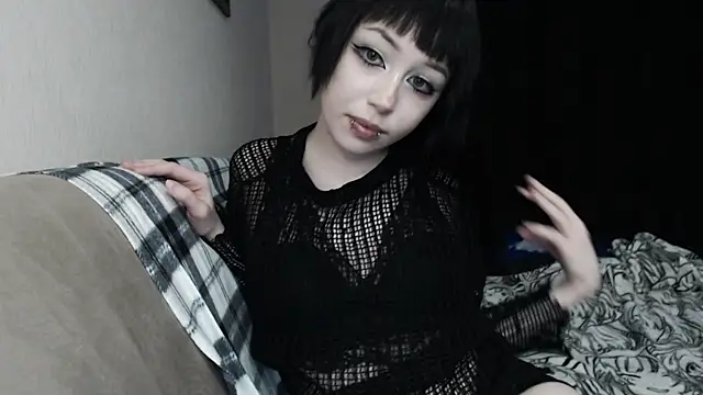 Lucyy666 online show from 12.18.25