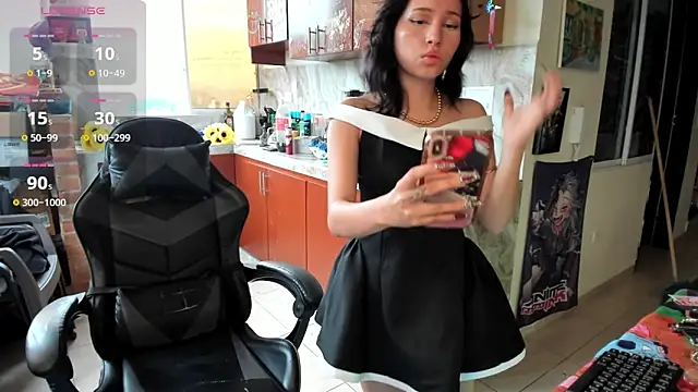 Marceline77 online show from 11.28.25