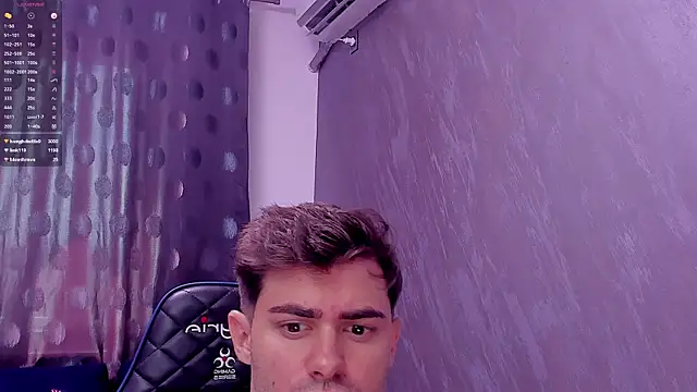 Snapshot of greekgod199 chatting on 06.27.26 greekgod199 online show from 06.27.26