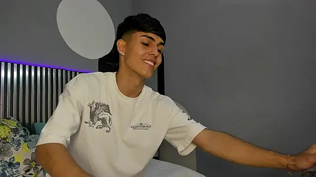 Snapshot of Ethan_Jamees chatting on 01.17.26 Ethan Jamees online show from 01.17.26