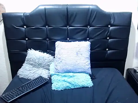 NathRouxe online show from 11.29.25