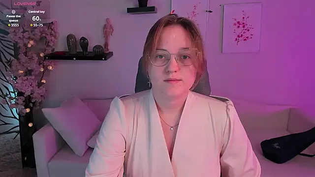 Rada Reiss online show from 11.30.25