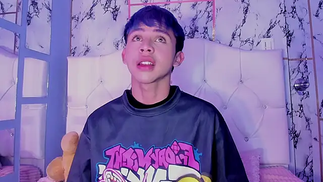 Prince Apolo online show from 12.03.25