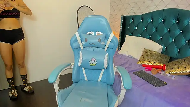 Valery jame online show from 03.28.26