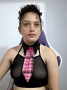 Alana 444 online show from 12.04.25