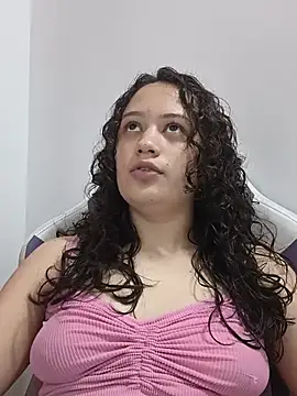 Snapshot of Alana_444 chatting on 05.16.26 Alana 444 online show from 05.16.26