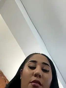 69scarlet funny online show from 11.28.25