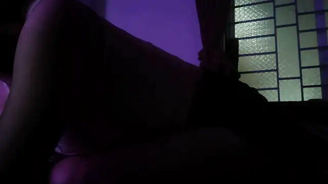 Snapshot of yangnhiii chatting on 11.27.25 yangnhiii online show from 11.27.25