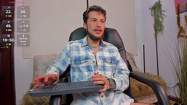 MTHW   online show from 12.03.25