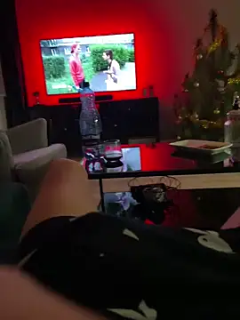 Snapshot of martme69 chatting on 12.15.25 martme69 online show from 12.15.25