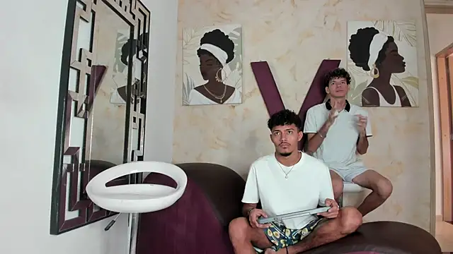 COUPLES BOYS online show from 05.21.26
