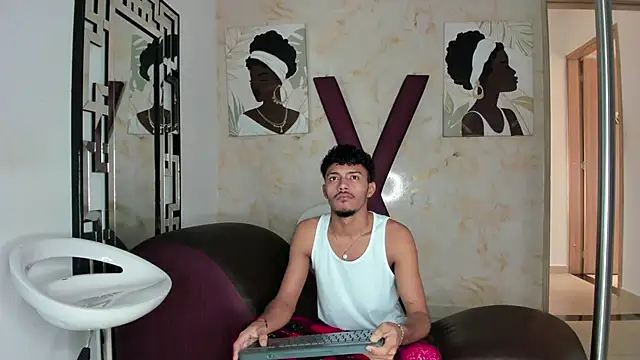 COUPLES BOYS online show from 05.30.26