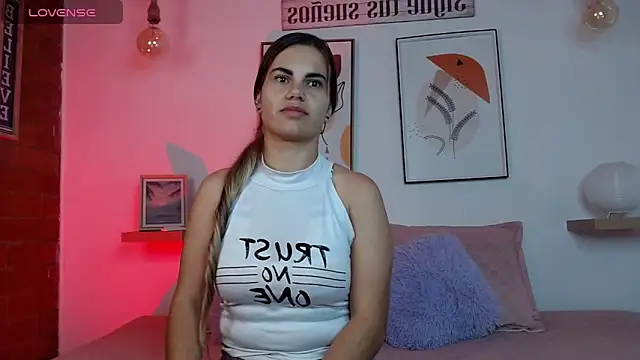 yeimi eclipse online show from 11.30.25