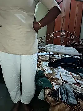 Snapshot of sopna845 chatting on 11.29.25 sopna845 online show from 11.29.25