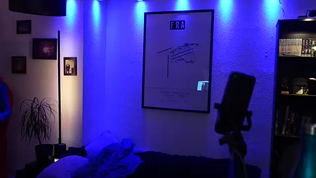 Snapshot of champ885 chatting on 11.27.25 champ885 online show from 11.27.25