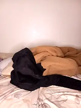 Snapshot of cath244 chatting on 12.04.25 cath244 online show from 12.04.25